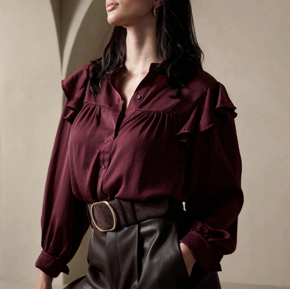 NWT Banana Republic Shirred Ruffle Blouse